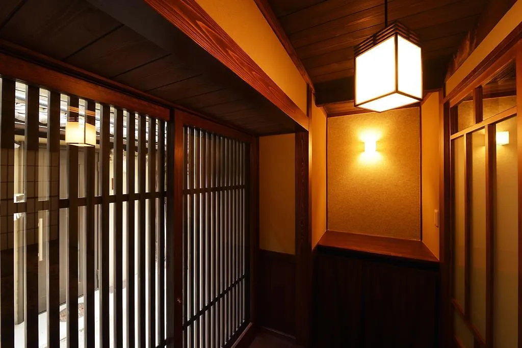 Kyoto Tachibanaya Nijojo North Villa 0*,